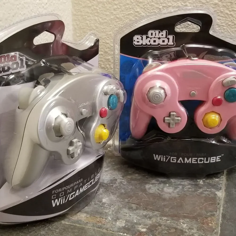 2 Gamecube Controllers - Silver & Pink (NEW) - Nintendo - Old Skool